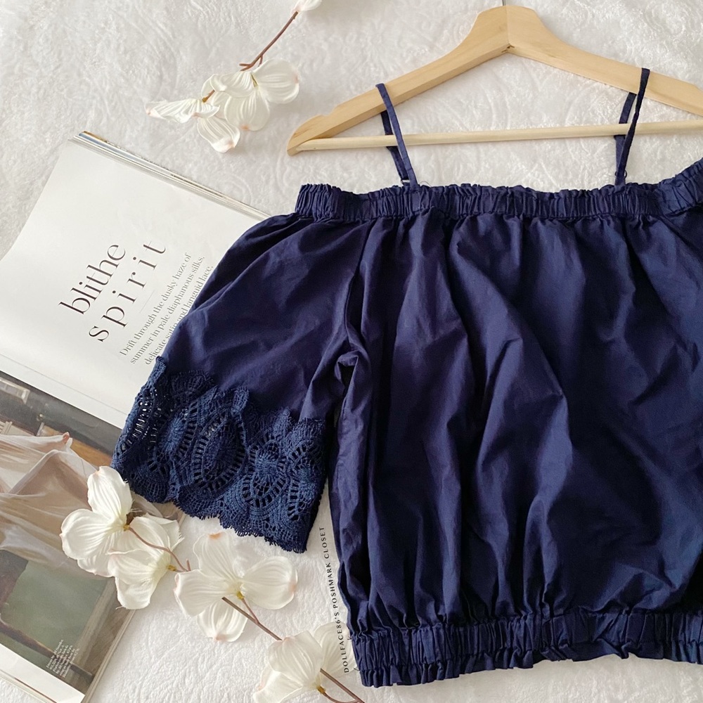 Dark Blue Cold Shoulder Cropped Waist Lace Trim Sleeve Top